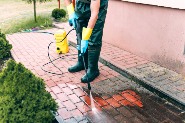 Best Deck Cleaning Services  in Millersburg, OH